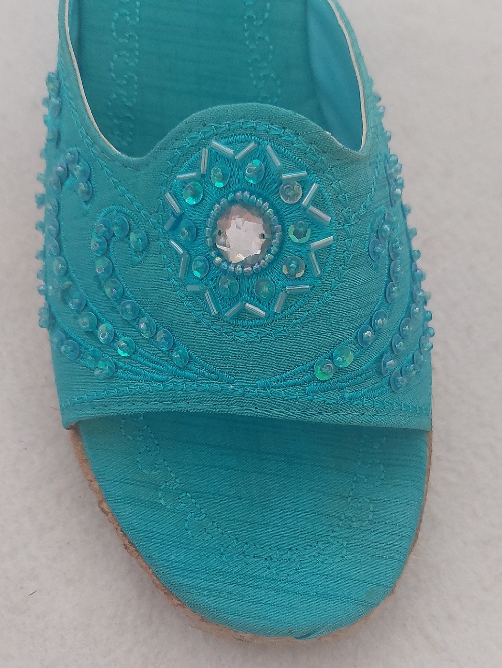 SAND CASTLES Wedge Heel Embellished Sandals NWOT - Picture 13 of 13